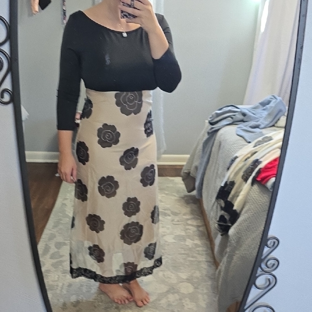 Amazon Black and Cream Floral Maxi Dress